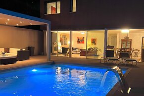 Villa Dolce Vita With Private Pool