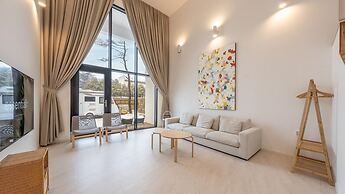 Gangneung Agigorae Poolvilla