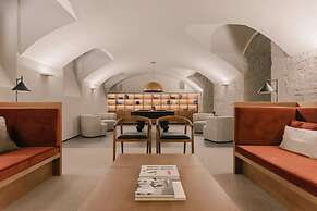 Boho Budapest, Small Luxury Hotels
