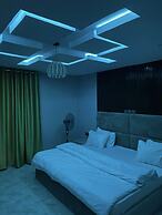 Brain B Hotel and Suites