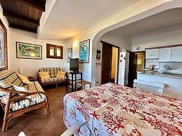 Residence Domos De Rocca