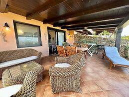 Residence Domos De Rocca