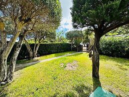 Residence Domos De Rocca