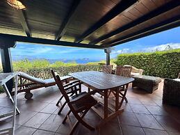 Residence Domos De Rocca