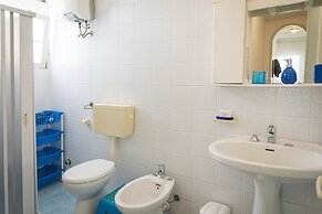 Villetta Sirena Near The Beach