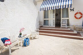 Villetta Sirena Near The Beach