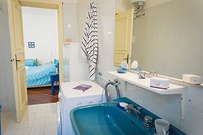 Villetta Sirena Near The Beach