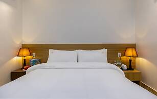 Catba Hong Kong Hotel