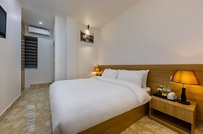 Catba Hong Kong Hotel