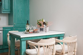 Coral Cottage House by A&D Properties