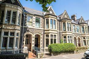 Pontcanna Sapphire-Cardiff City Centre