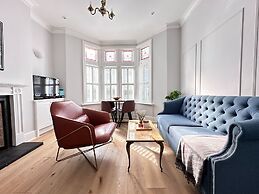 Pontcanna Sapphire-Cardiff City Centre