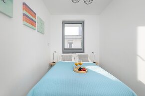 Grunwaldzka Apartment for 4 by Renters