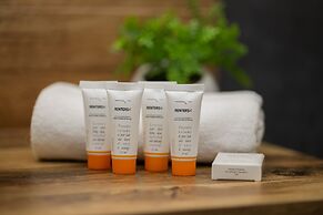 Warsaw Apartment With Terrace by Renters