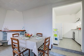 Zio Enry Garden Orta Lake