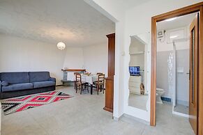 Zio Enry Garden Orta Lake