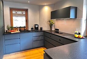 Kaiserlodge für 8 mit Sauna & Whirlpool