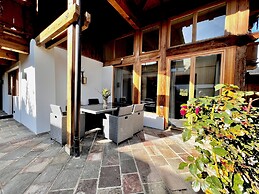 Kaiserlodge für 8 mit Sauna & Whirlpool