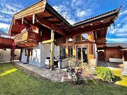 Kaiserlodge für 8 mit Sauna & Whirlpool