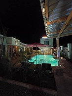 PRIMELAND HOTEL