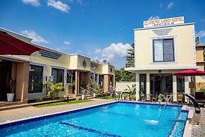 PRIMELAND HOTEL