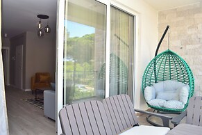 White Moon Apartment 301