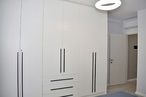 White Moon Apartment 301