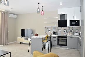 White Moon Apartment 301