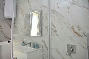 White Moon Apartment 302