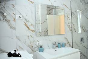 White Moon Apartment 302