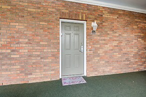 3 Mi to Beach: North Myrtle Beach Condo w/ Patio!