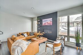 Granby Retreat w/ Community Pool: Ski-in/ski-out!