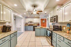 Pet-friendly Fort Walton Beach Home: 4 Mi to Ocean