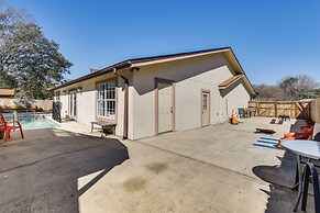 Pet-friendly Fort Walton Beach Home: 4 Mi to Ocean