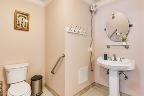 Pet-friendly Fort Walton Beach Home: 4 Mi to Ocean