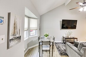 Updated Tallahassee Townhome: 3 Mi to Downtown!