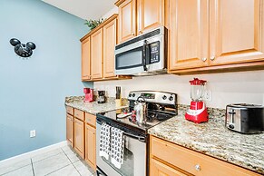 Resort Perks & Private Pool: Kissimmee Retreat!