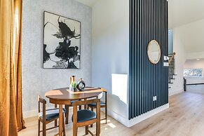 Houston Townhouse w/ Office & Home Gym
