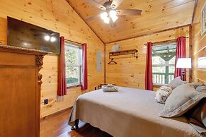 Private Hot Tub: Dog-friendly Red River Gorge Home