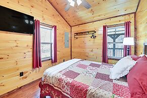 Private Hot Tub: Dog-friendly Red River Gorge Home