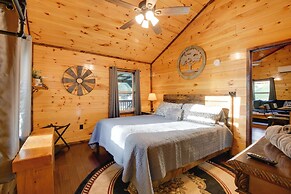 Private Hot Tub: Dog-friendly Red River Gorge Home