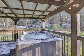 Private Hot Tub: Dog-friendly Red River Gorge Home