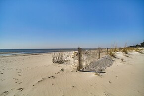 Gulfport Oceanfront Vacation Rental: Walk to Beach