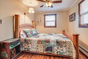 Hayward Home w/ Private Deck, Fire Pit & Kayak!