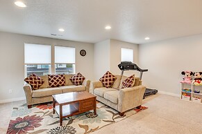 Modern Eugene Home: 2 Mi to University of Oregon!