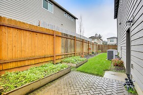 Modern Eugene Home: 2 Mi to University of Oregon!