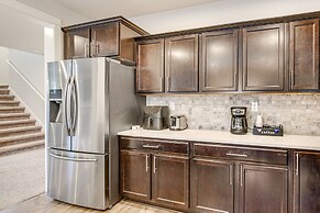 Modern Eugene Home: 2 Mi to University of Oregon!