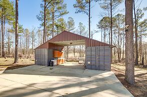 Spacious Lexington Home w/ Fire Pit: Hunt & Fish!
