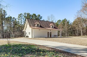 Spacious Lexington Home w/ Fire Pit: Hunt & Fish!