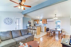 Monticello Home w/ Deck & Fire Pit < 1 Mi to Water